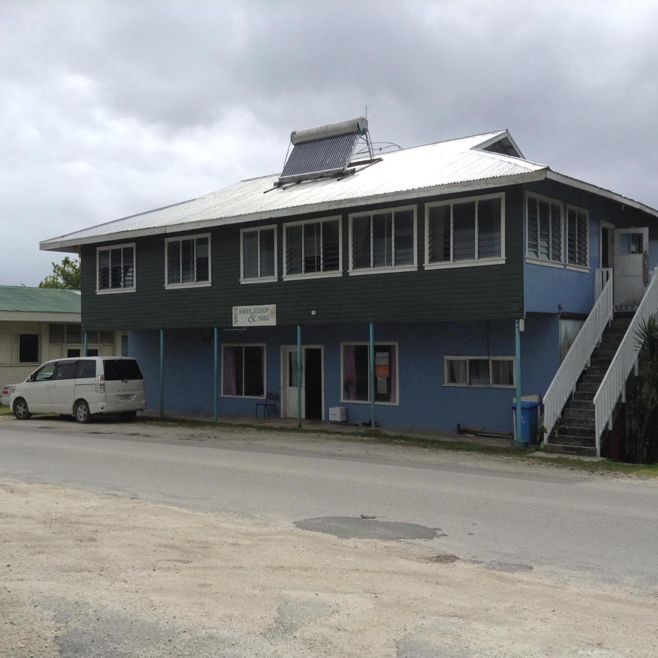 Heleni Jessop'S Fatahega Villa Alofi Exterior photo