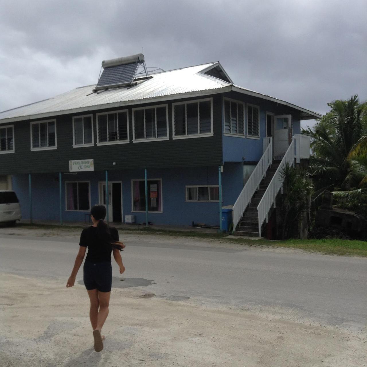 Heleni Jessop'S Fatahega Villa Alofi Exterior photo