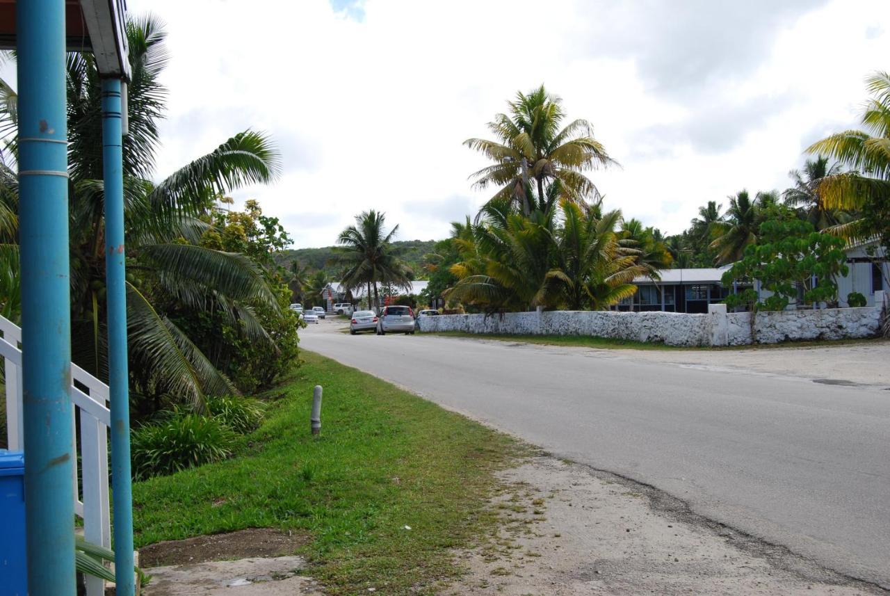 Heleni Jessop'S Fatahega Villa Alofi Exterior photo